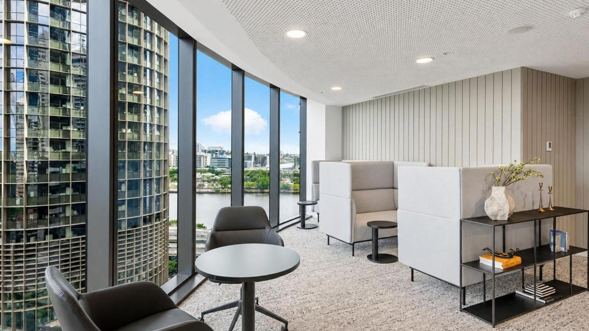 Apartment Luxury Riverfront Level 38 Queen's Wharf Tower Brisbane