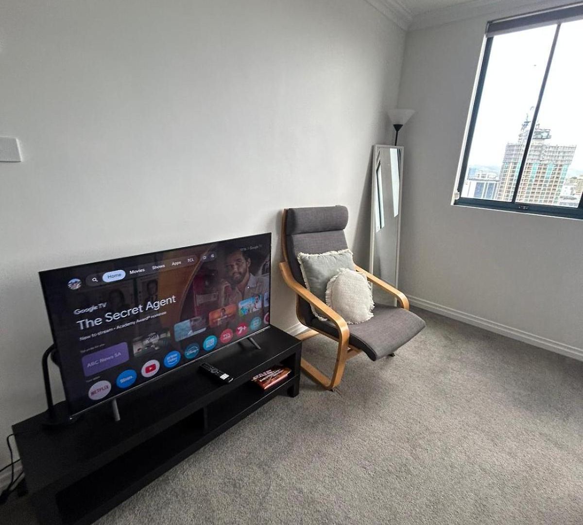 Apartment Pool & Gym