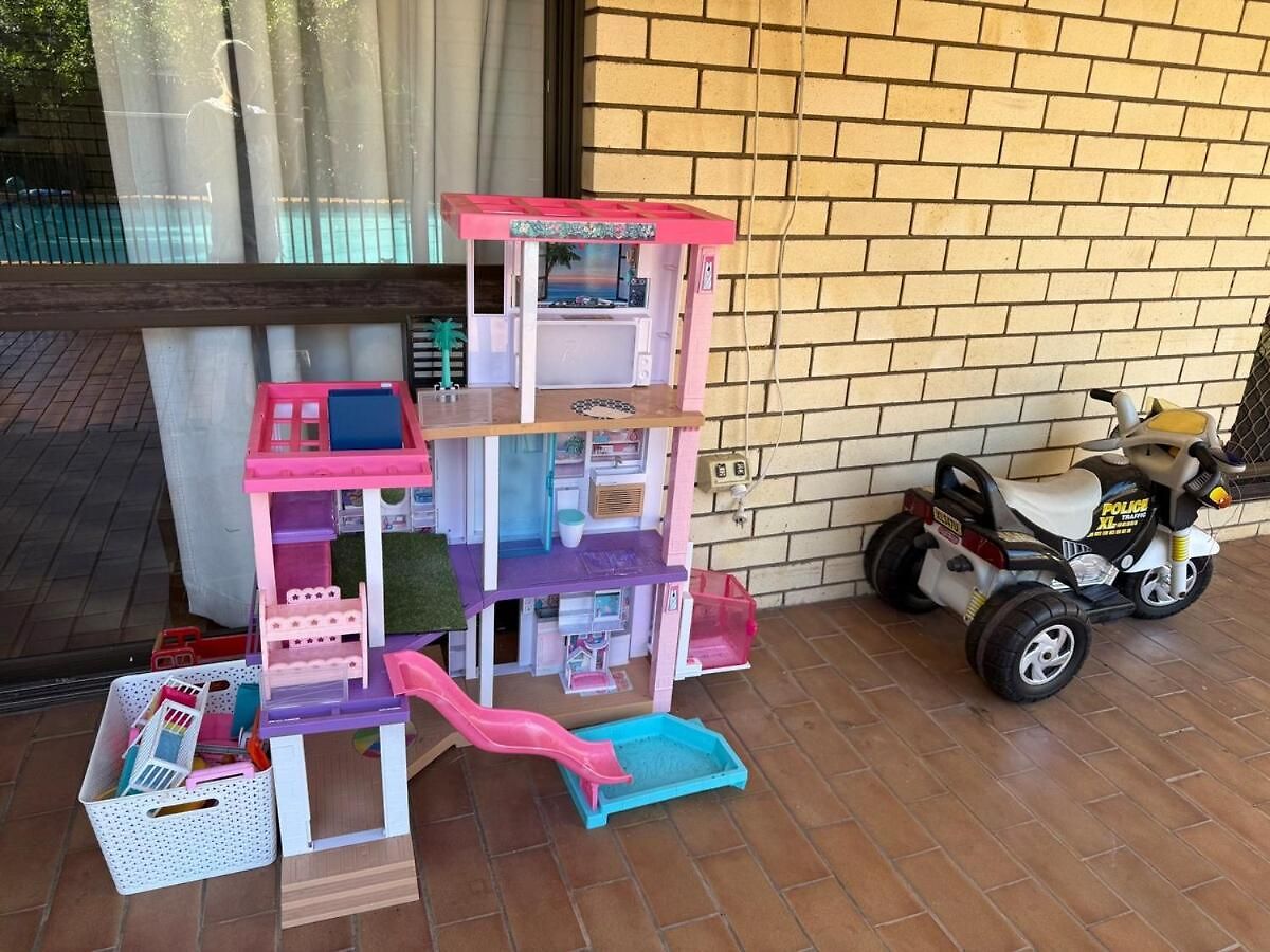 Holiday home Huge House With 2 Buildings And Pool 7br