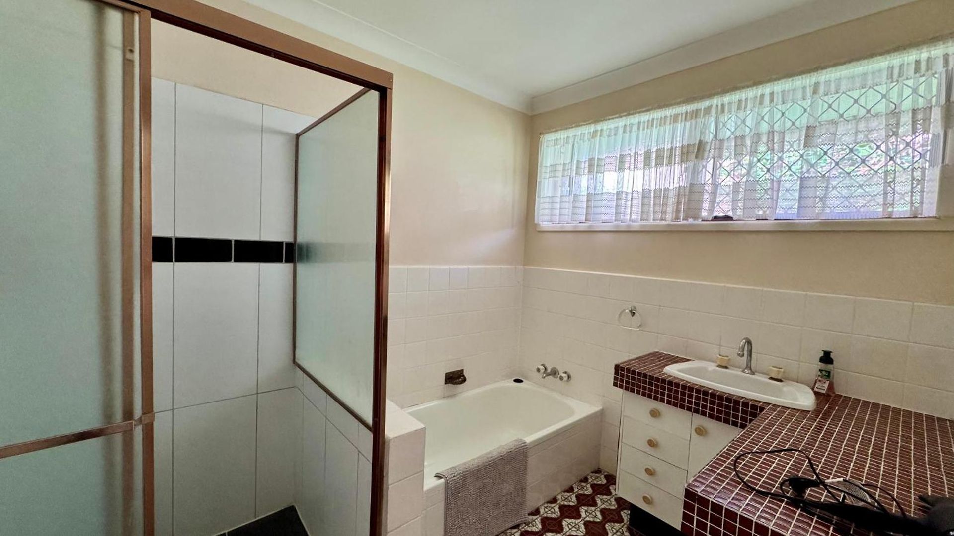 Homestay Walk To Market Square And Garden City! Macgregor *