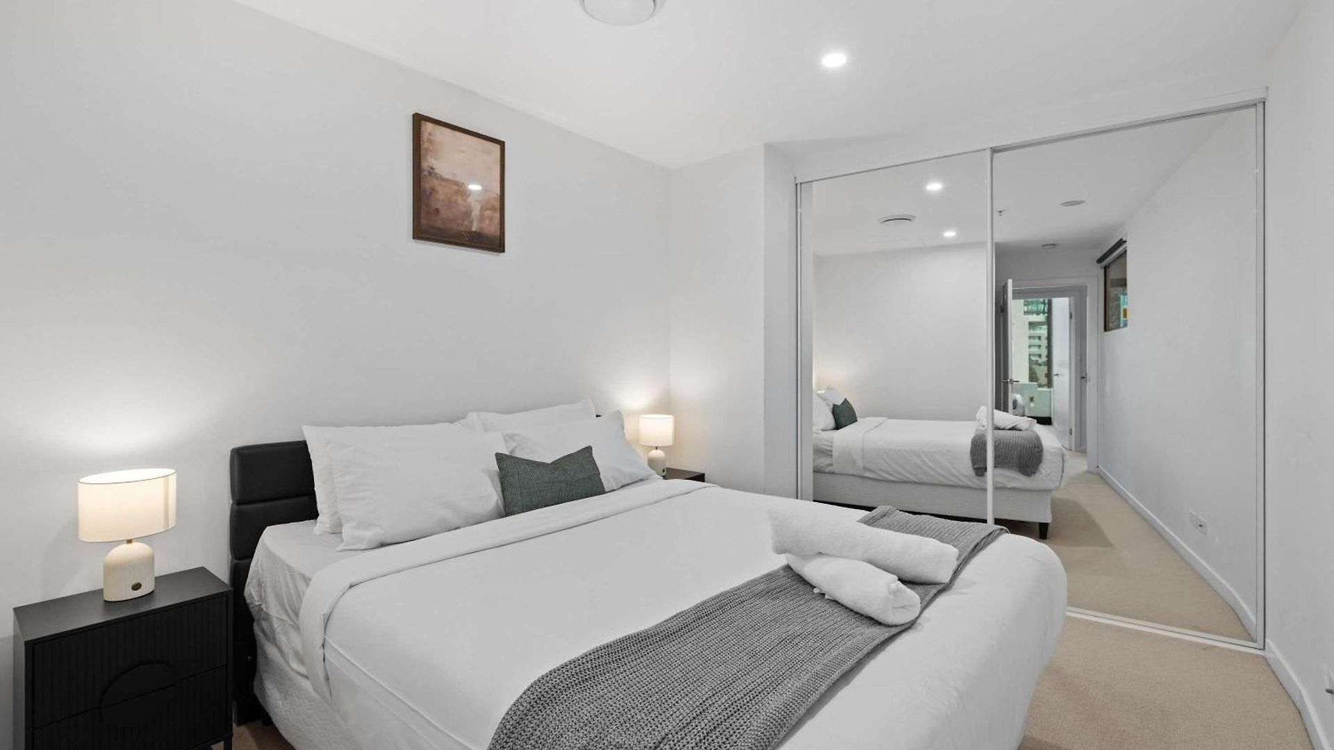 Apartment St By Arvia Living