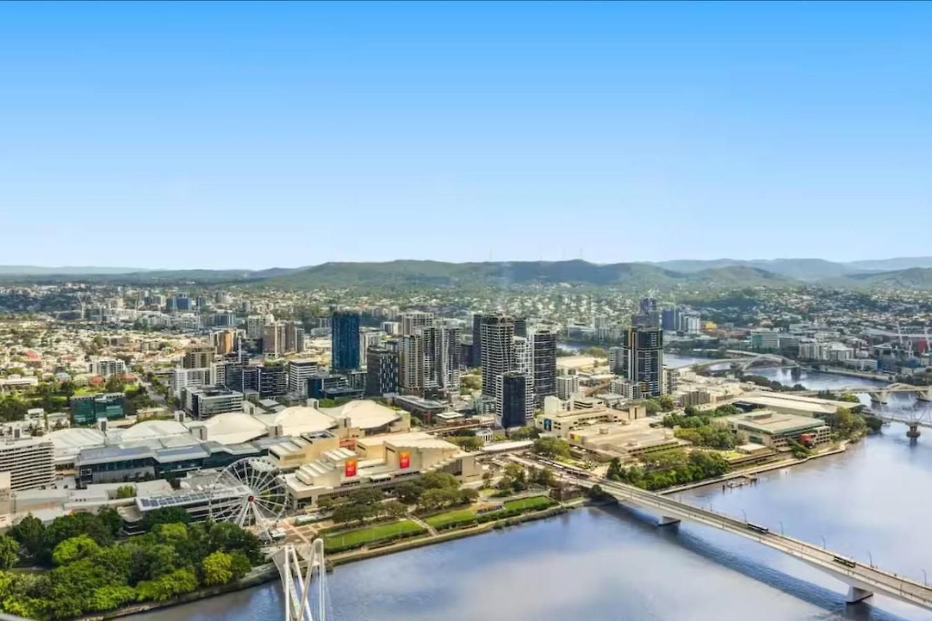 Apartment River View Retreat At Queens Wharf Brisbane