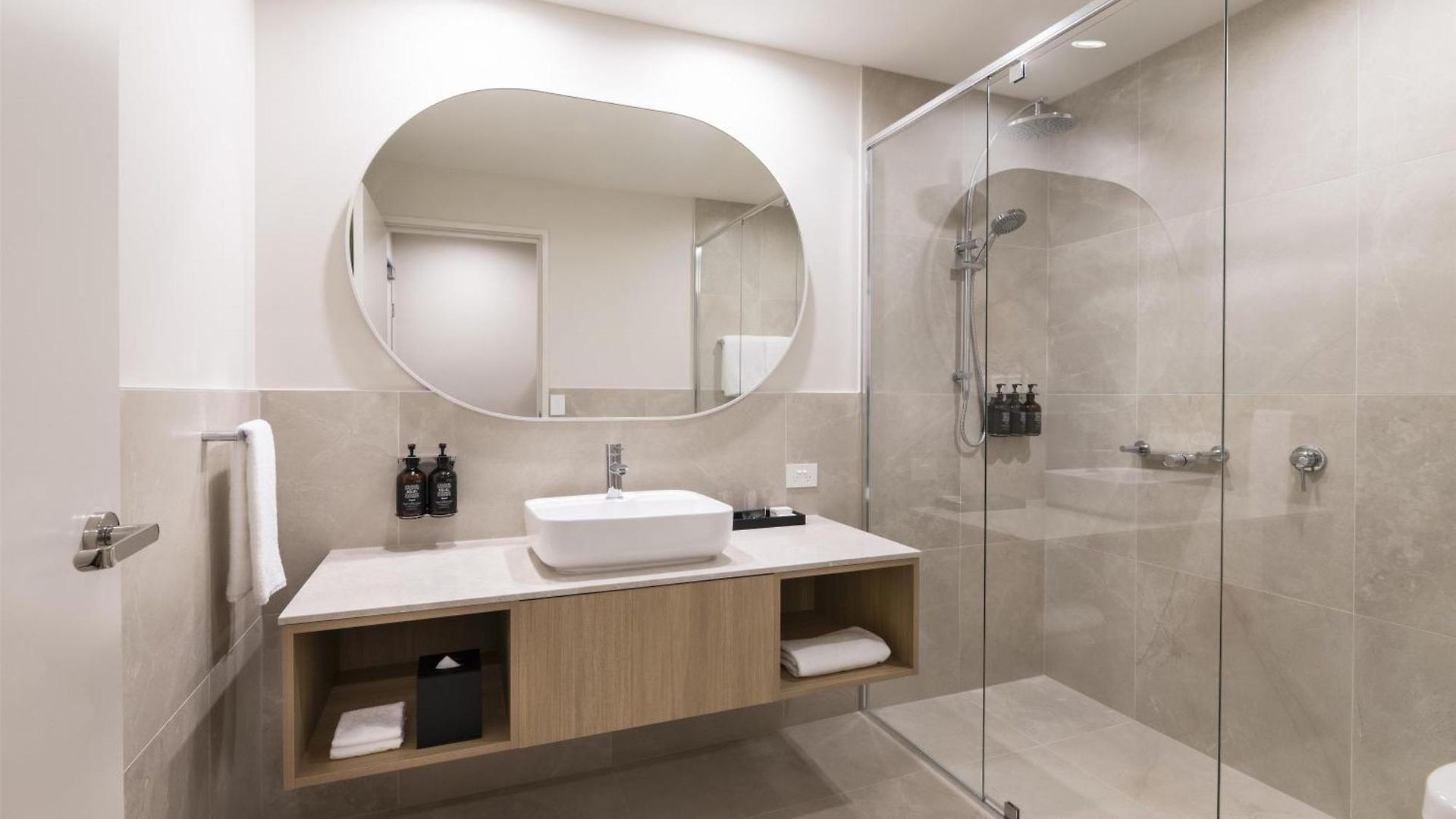 Hotel Adina Chermside 4*