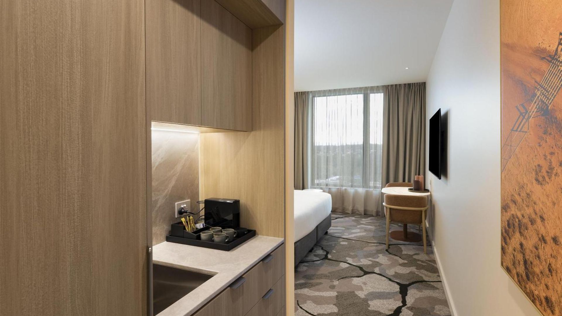 Adina Chermside 4*