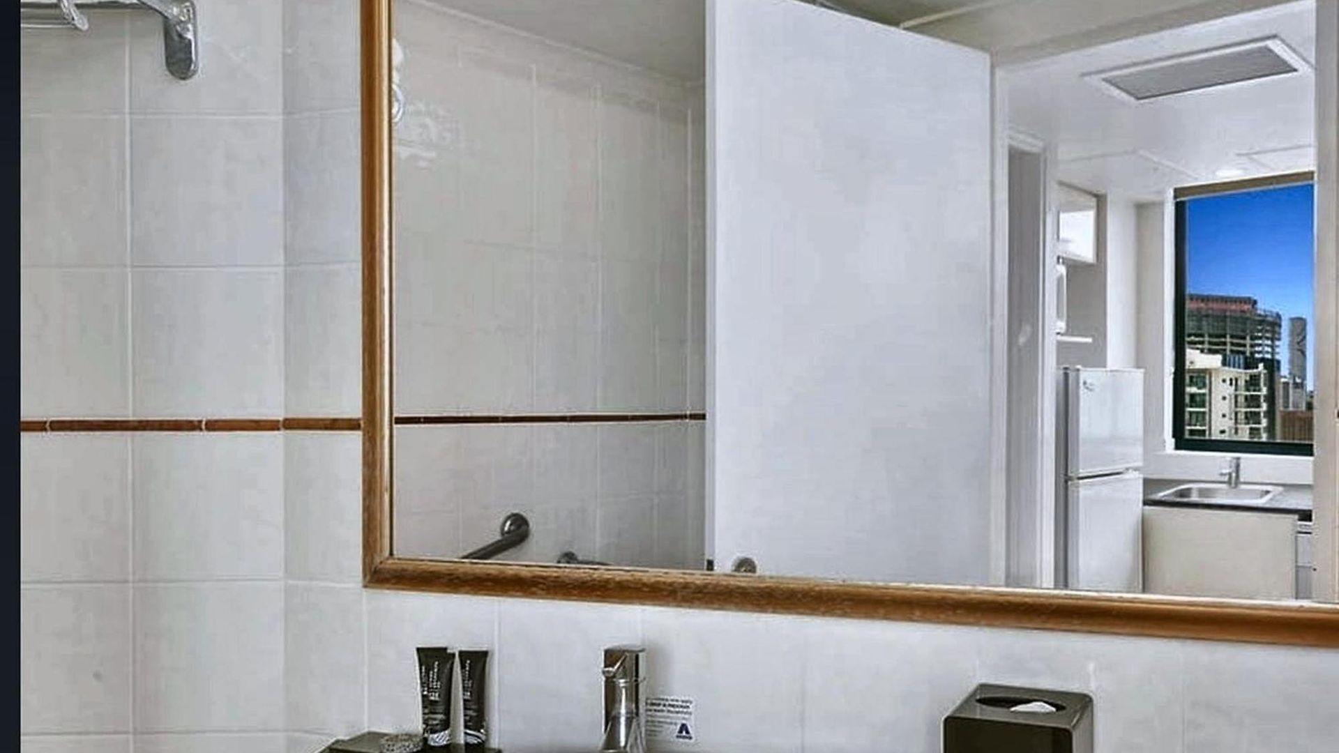 Apartment Two-bedroom Escape I Mantra On Queen *