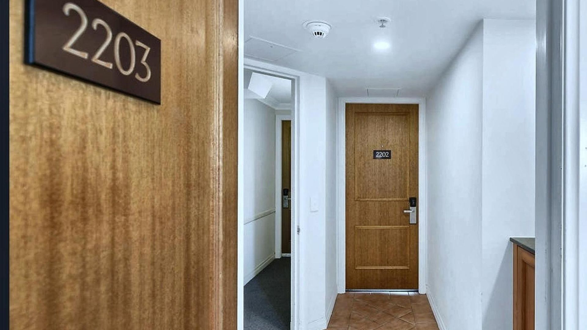 Two-bedroom Escape I Mantra On Queen