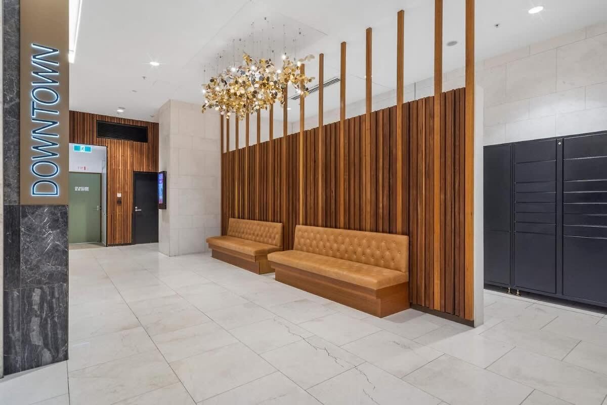 With Pool, Gym And Secure Car Space * Brisbane