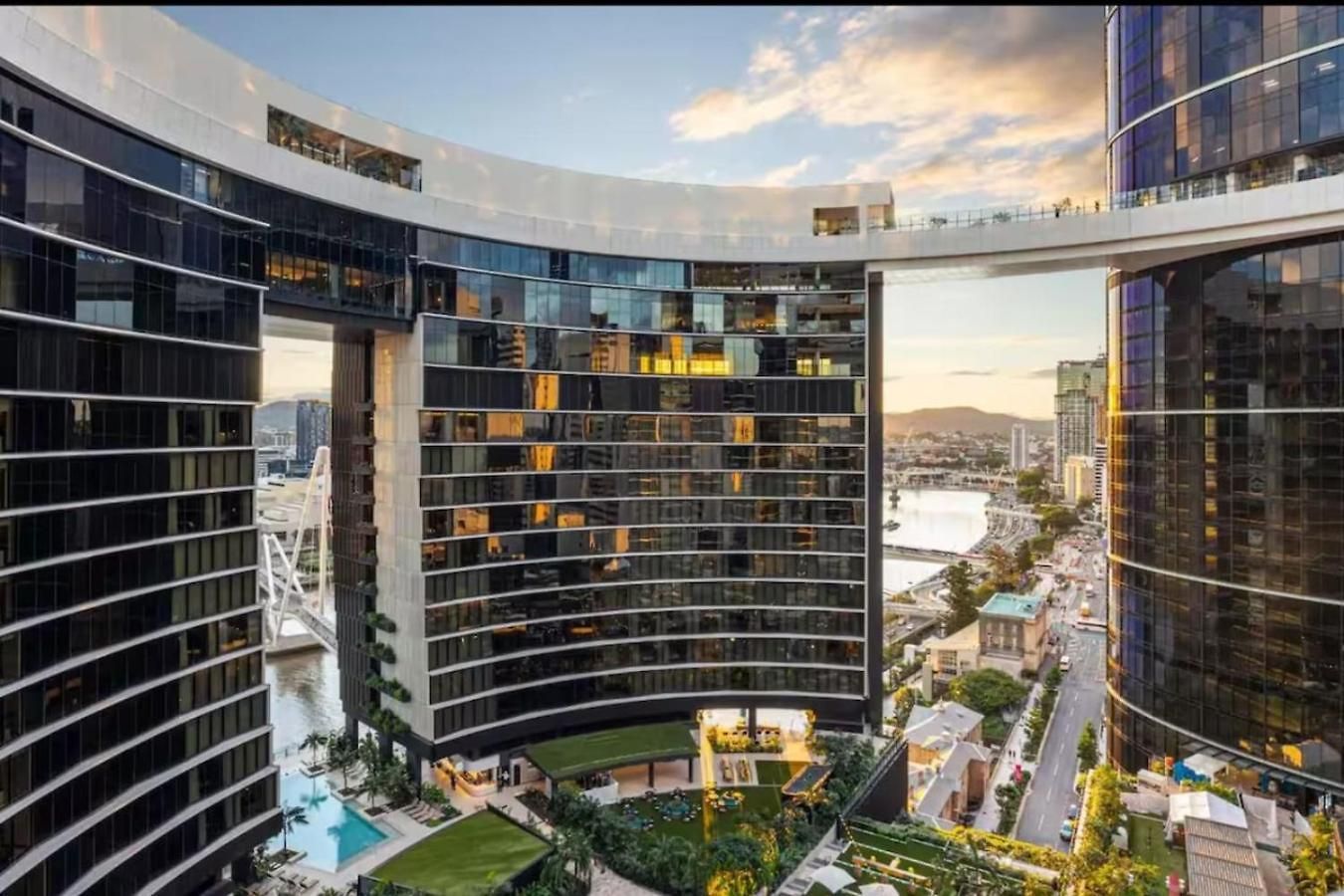 River View Retreat At Queens Wharf *