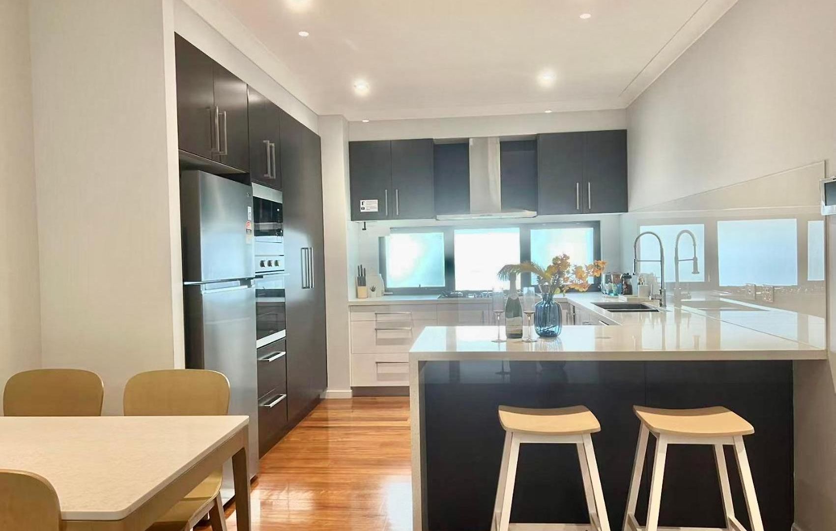 Kangaroo Point, Bromley Street *