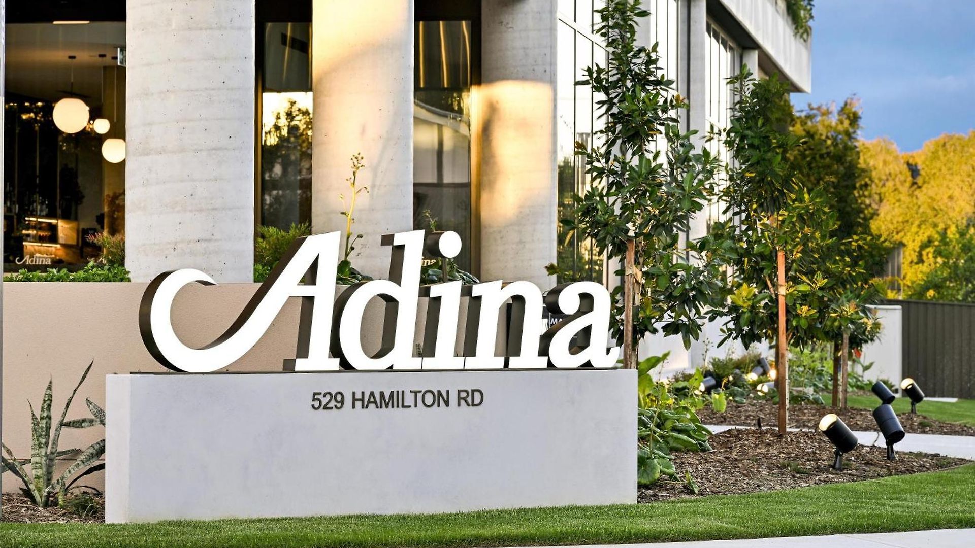 Hotel Adina Chermside 4*