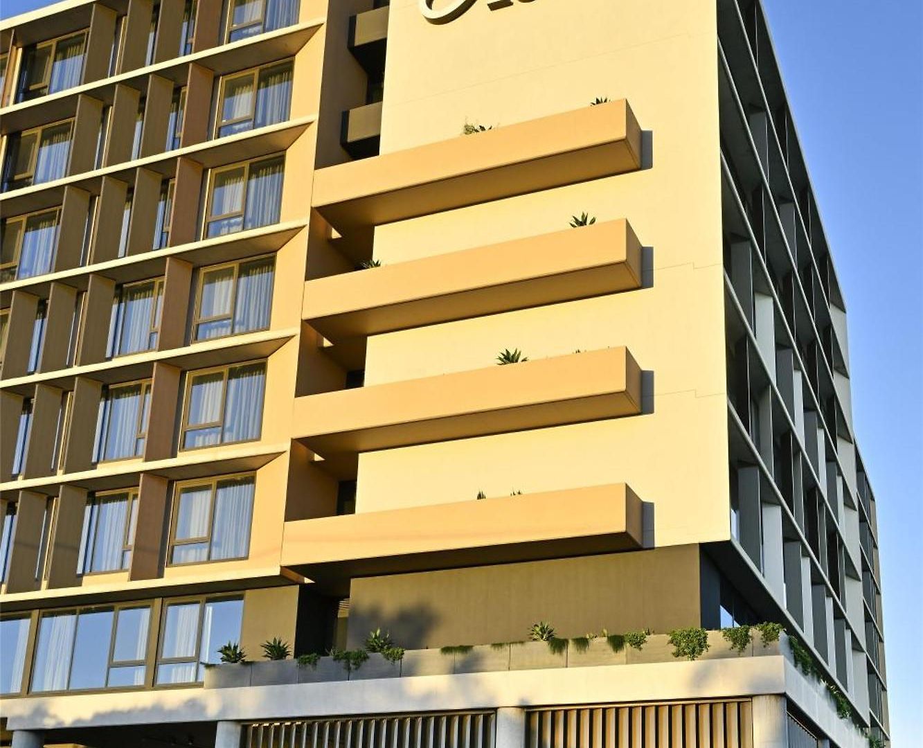 Adina Chermside Hotel 4*