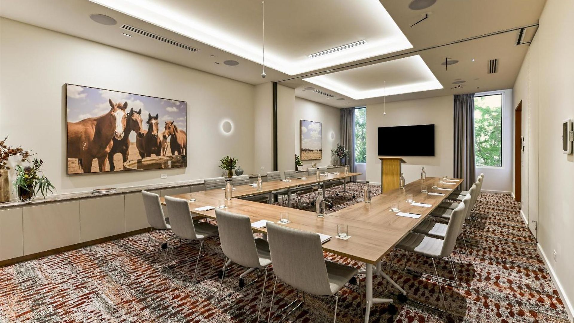 Adina Chermside Hotel