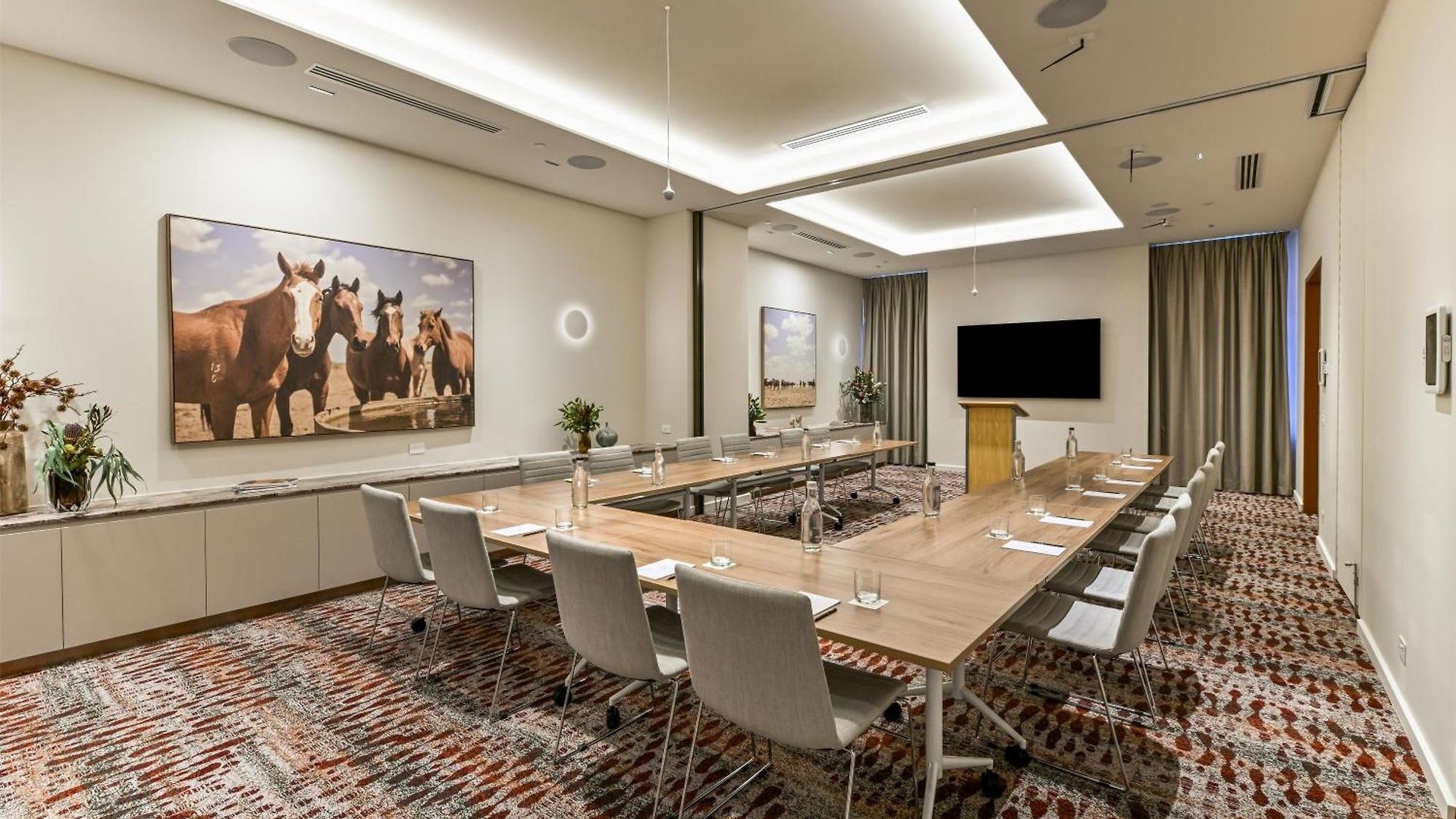 Hotel Adina Chermside