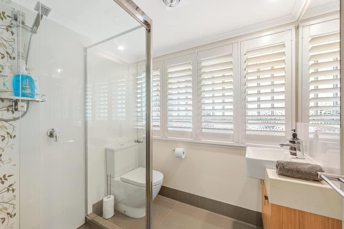 Holiday home Modern Twist And Old World Charm - 3bed-2bath-2car Brisbane