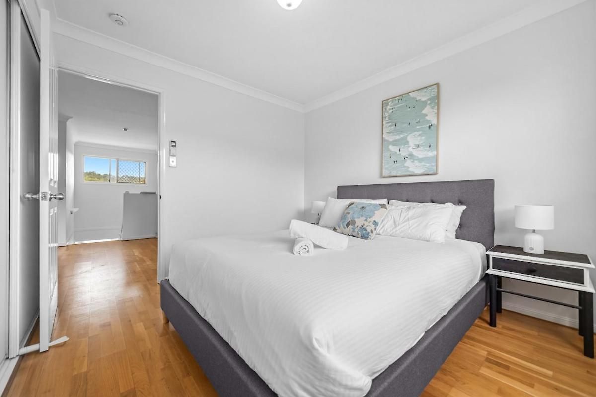 4br House Close To Sunnybank, Qeii Hospital,griffith Nathan,nissan Arena Brisbane