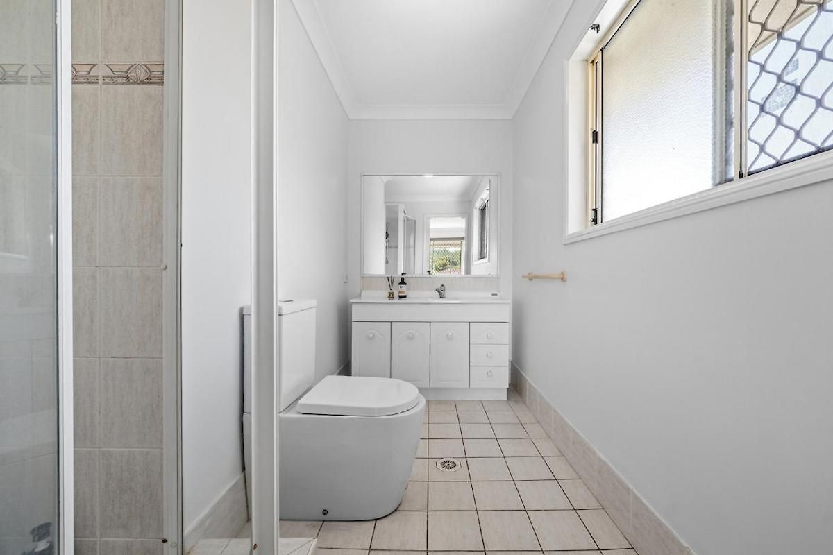 4br House Close To Sunnybank, Qeii Hospital,griffith Nathan,nissan Arena * Brisbane