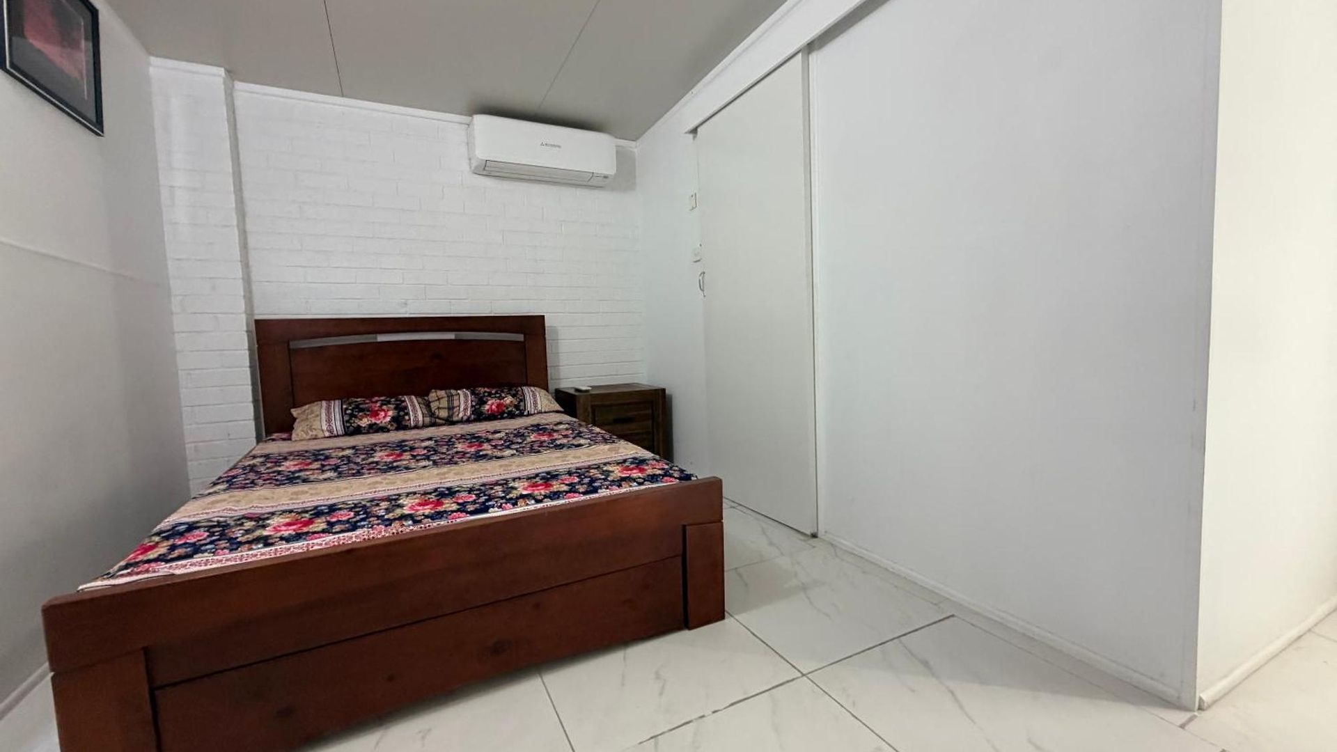 Rare Find! Private Granny Flat In Prime Area *