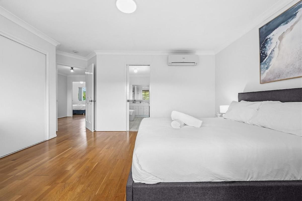 4br House Close To Sunnybank, Qeii Hospital,griffith Nathan,nissan Arena