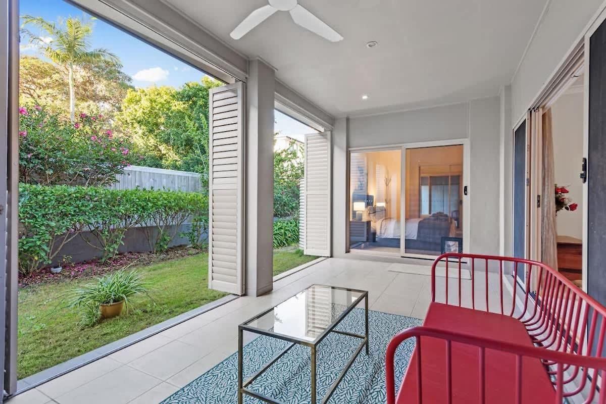 Open Plan 3 Bedroom House - Taringa Holiday home *