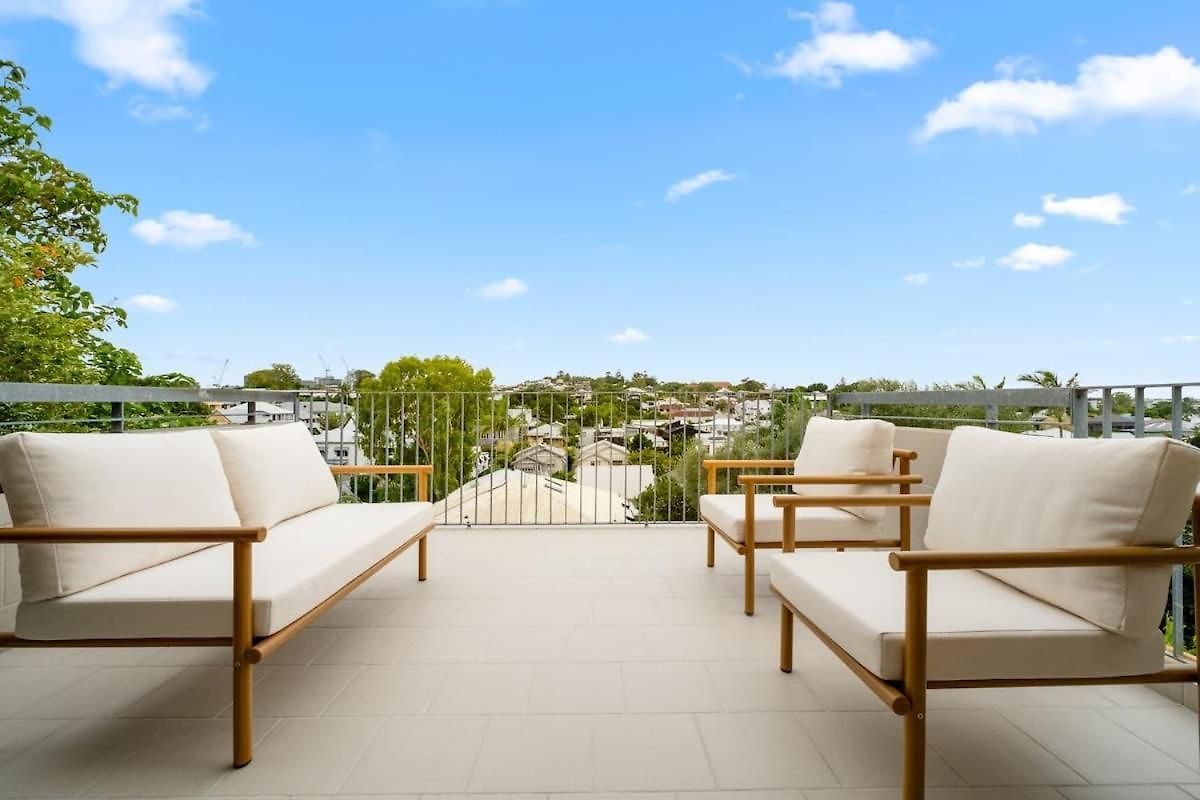 Exclusive Stylish Townhome - New Farm Brisbane