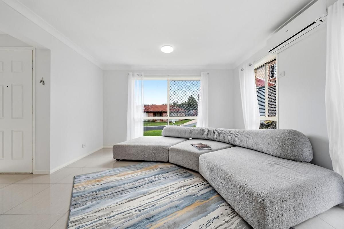 4br House Close To Sunnybank, Qeii Hospital,griffith Nathan,nissan Arena