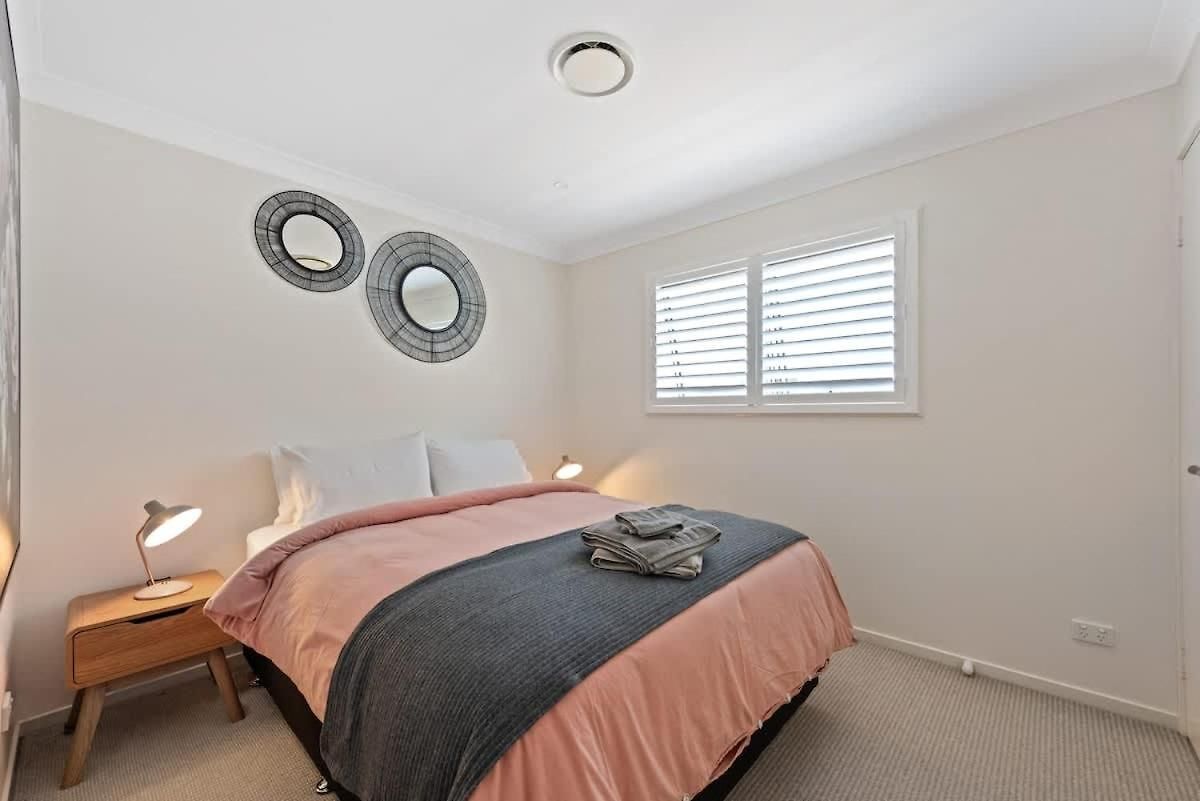 Blissful Bulimba! - 3bed-2 5bath-1car - Townhouse *
