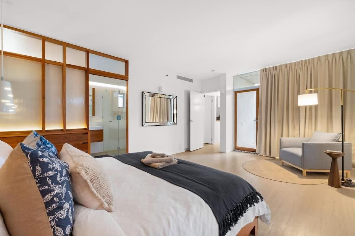 Holiday home Exclusive Stylish Townhome - New Farm *