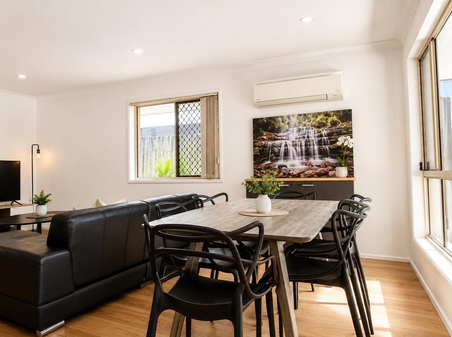 Holiday home Mt Gravatt Affordable 4 Bedroom Family | Sleep 8 Brisbane