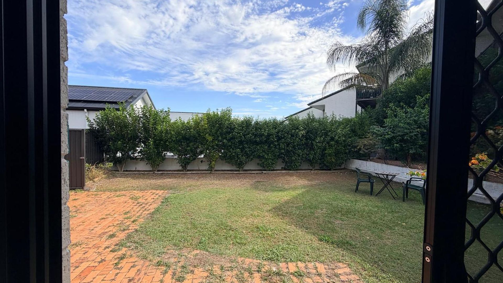 Rare Find! Private Granny Flat In Prime Area Brisbane