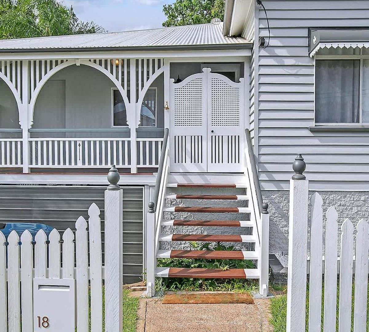 Strathendrick Timeless Queenslander Haven Near Cbd Holiday home