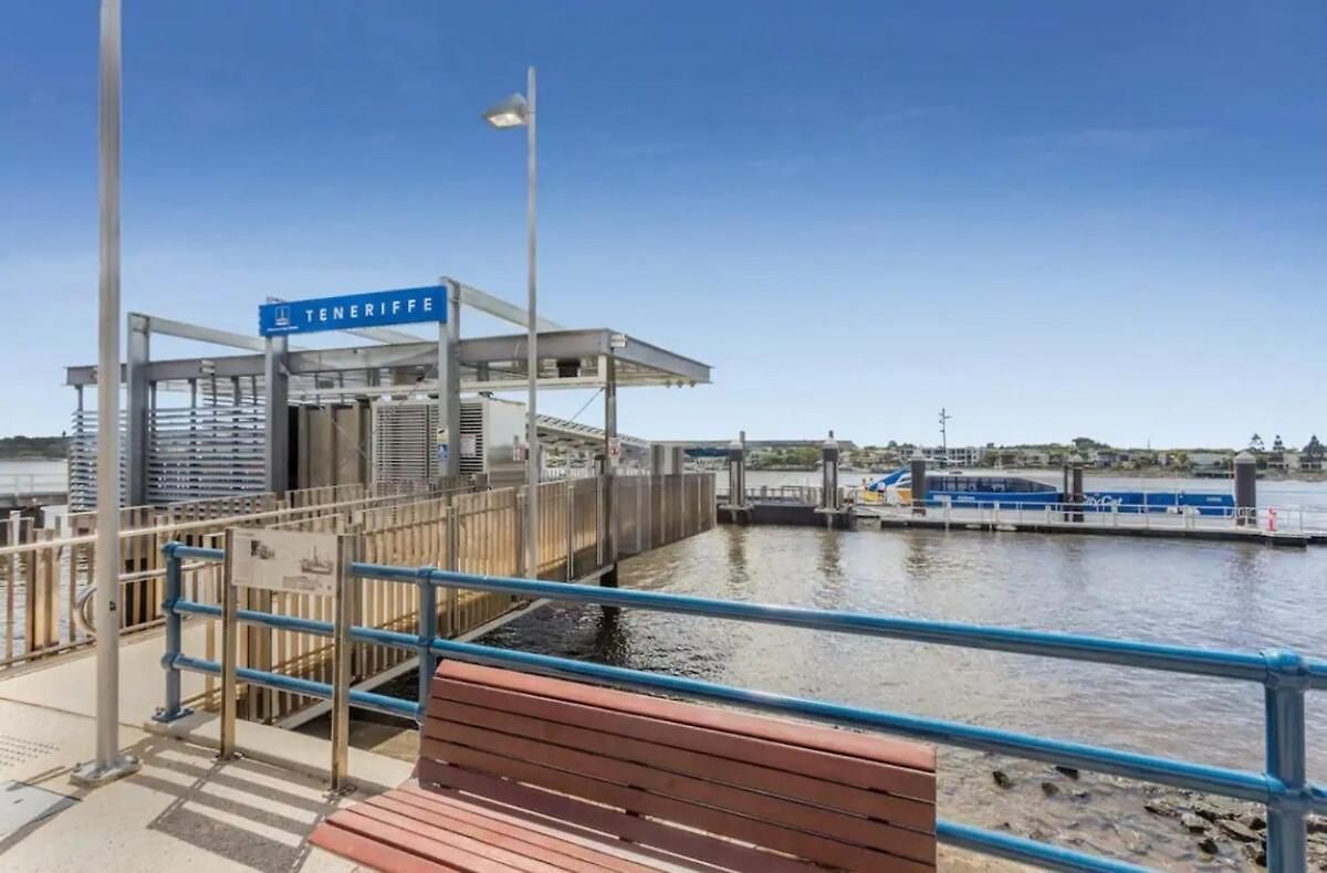 Teneriffe, Walk To River, Onsite Parking Brisbane