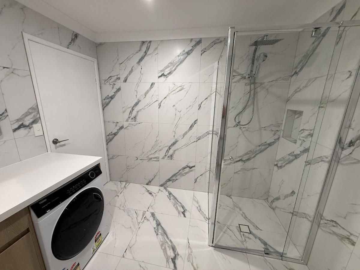 Villa Pet Friendly & Sunnybank Luxury House Brisbane