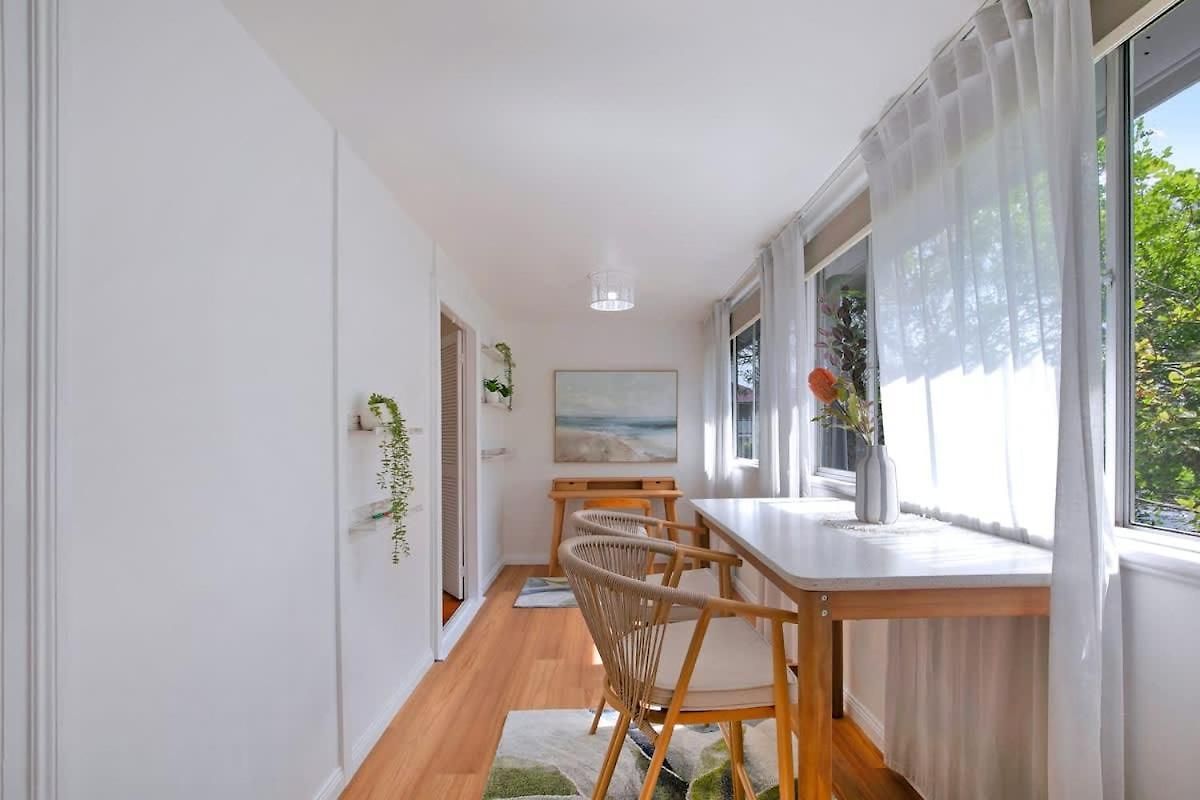 Strathendrick Timeless Queenslander Haven Near Cbd Holiday home *