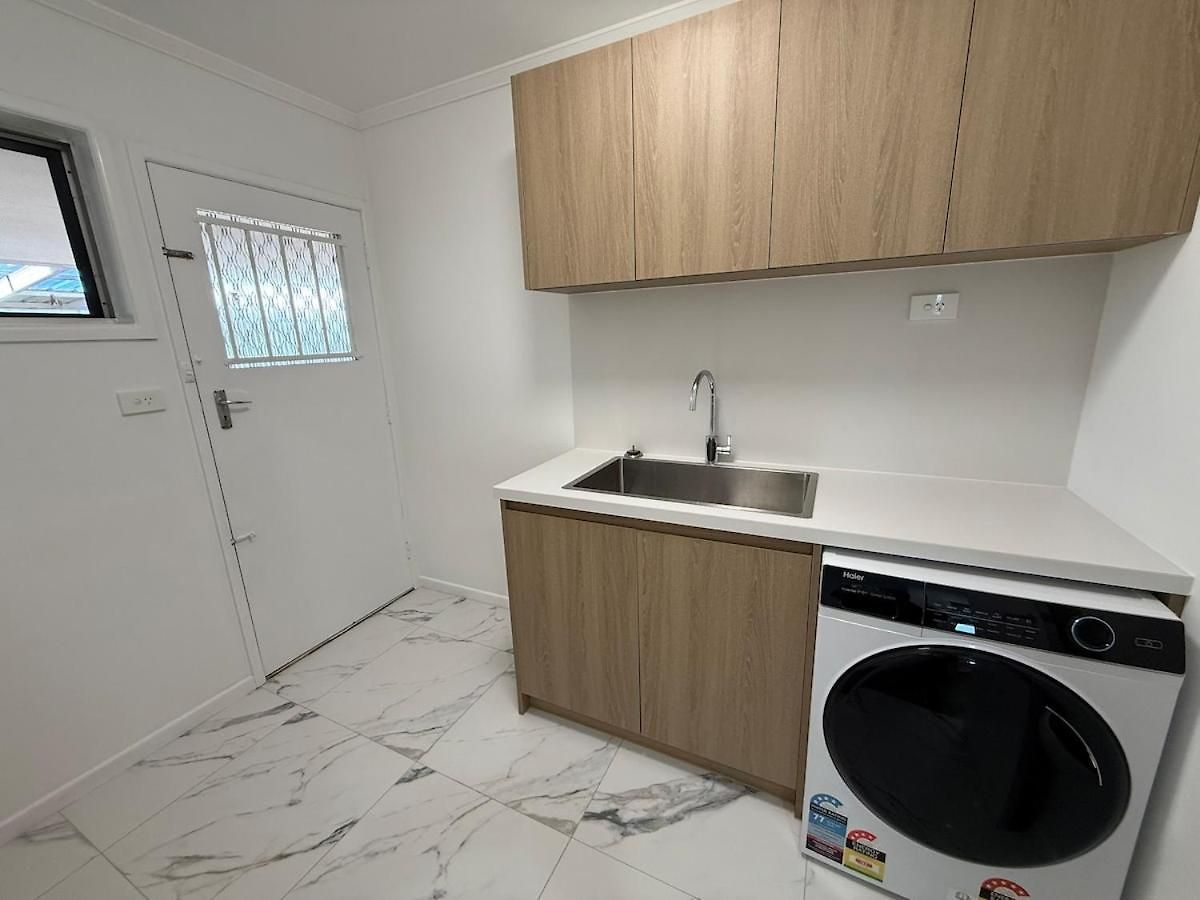 Pet Friendly & Sunnybank Luxury House Villa