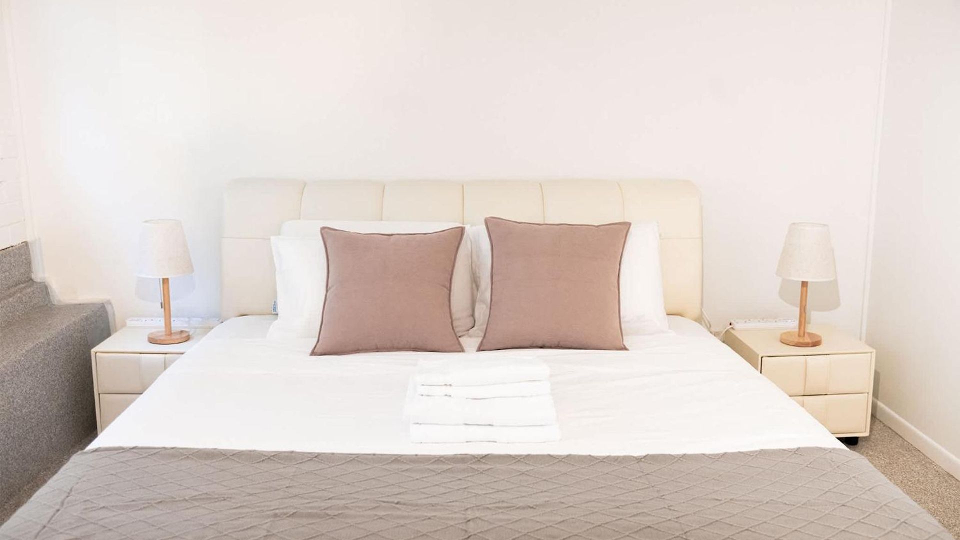 Greenslopes Retreat Stylish Near Hospital Holiday home *