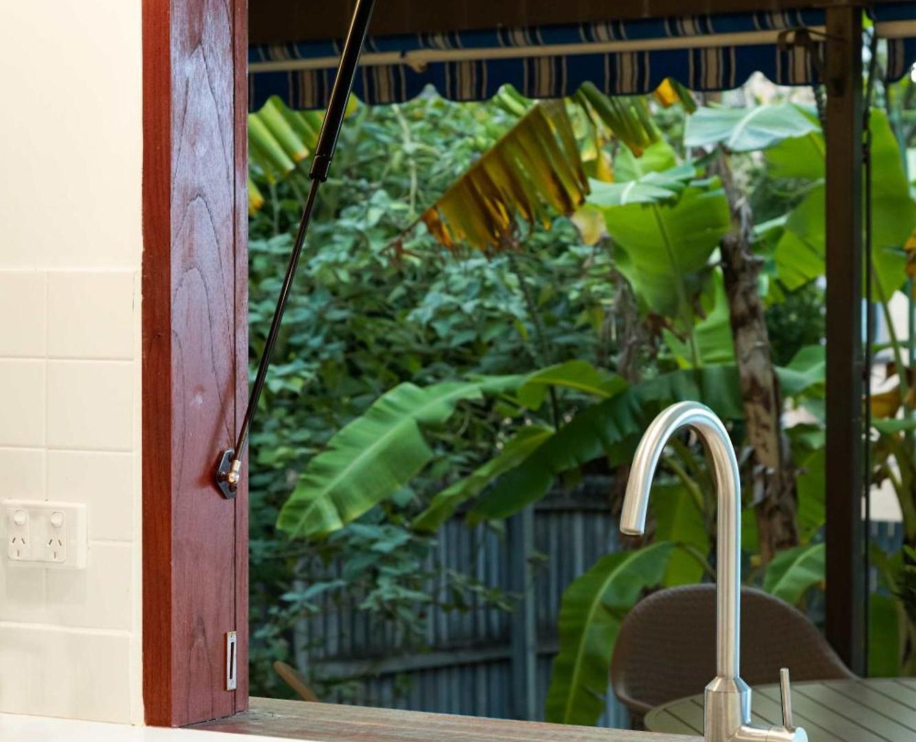 Greenslopes Retreat Stylish Near Hospital *