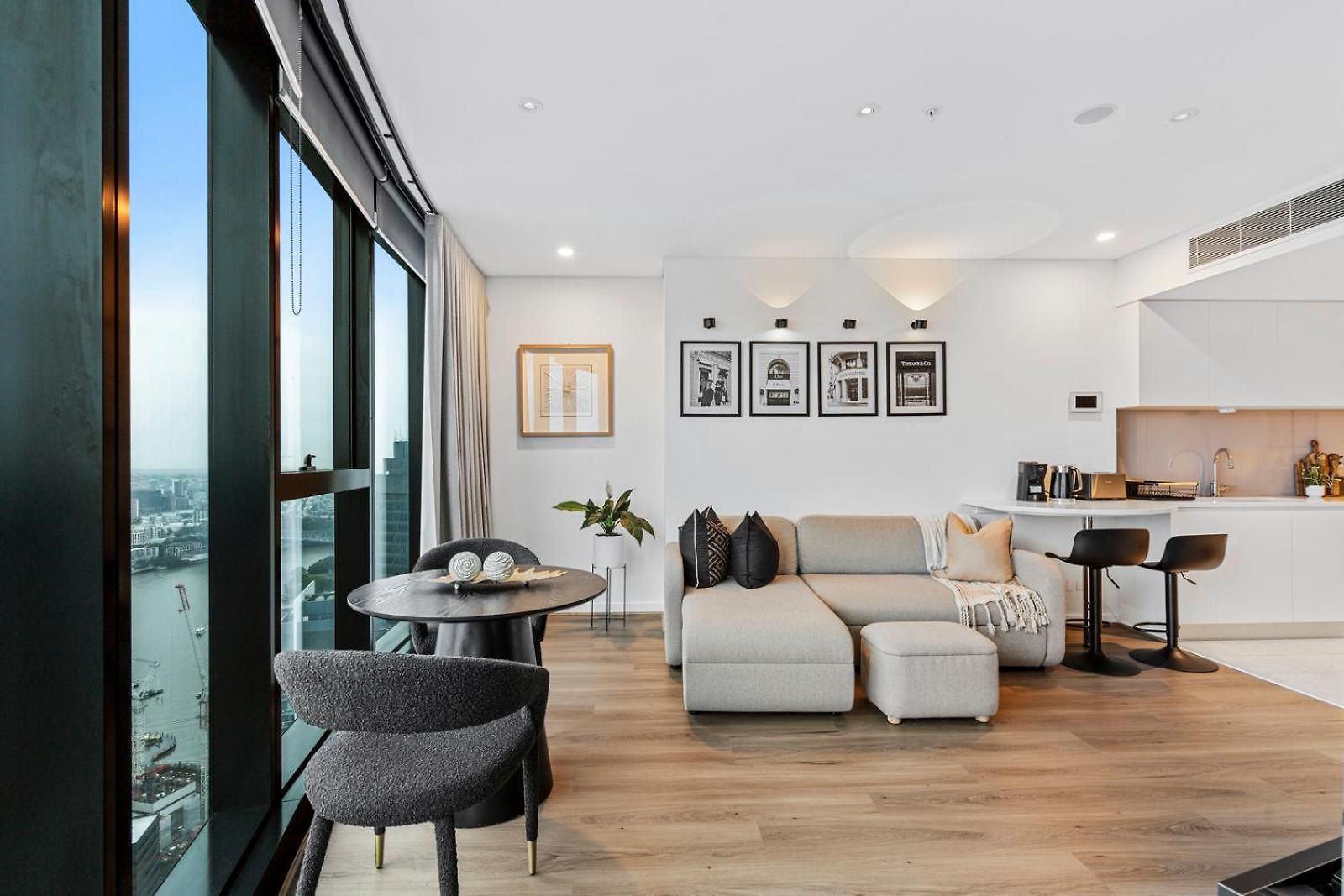 Apartment Skytower Level 53 Free Parking Sleeps 5 Cbd *