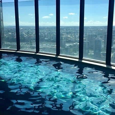 Apartment, 10 Floors High By Stylish Brisbane