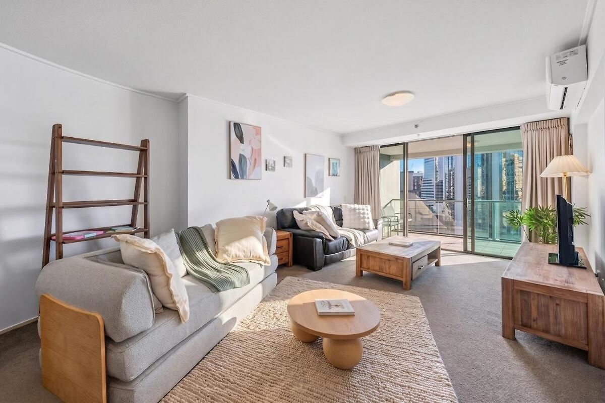 Apartment With Stunning River Views Up To 6 Guests And 2 Parking Brisbane