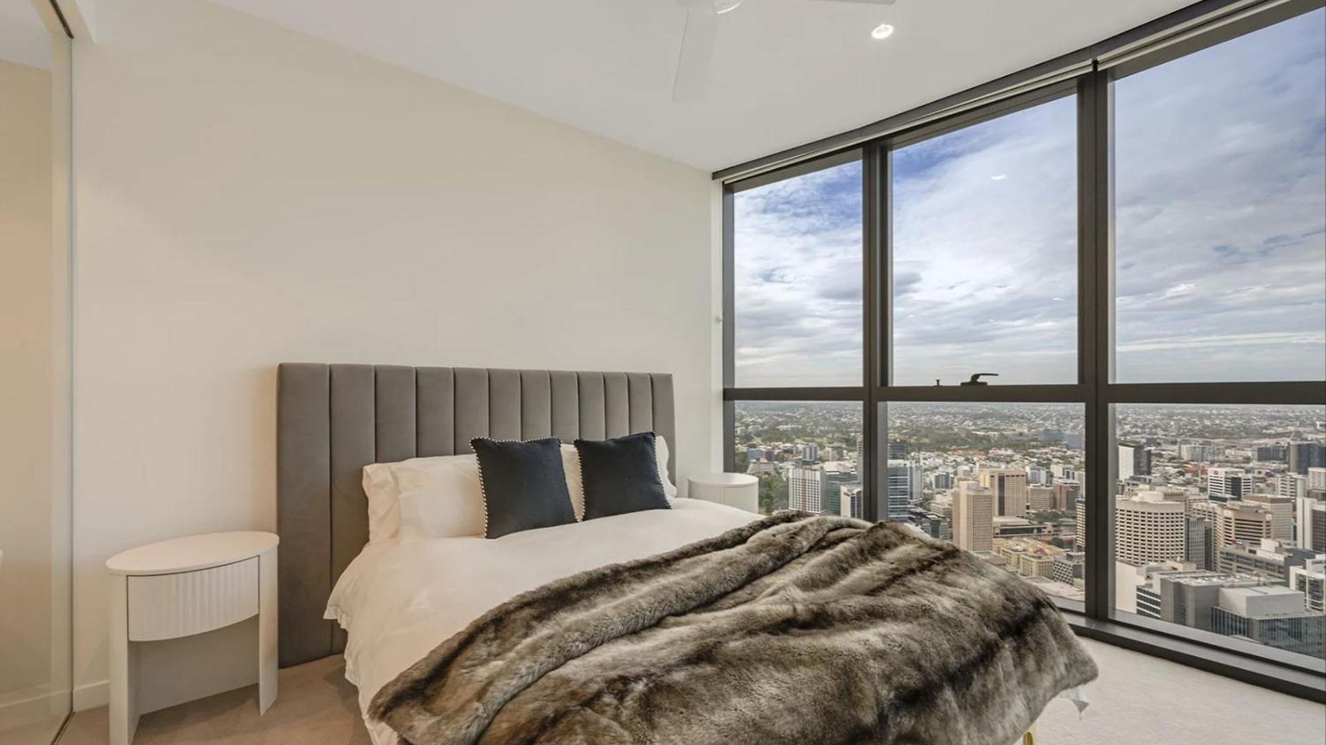 Cloud Nine | Designer Views On Level 61 Brisbane