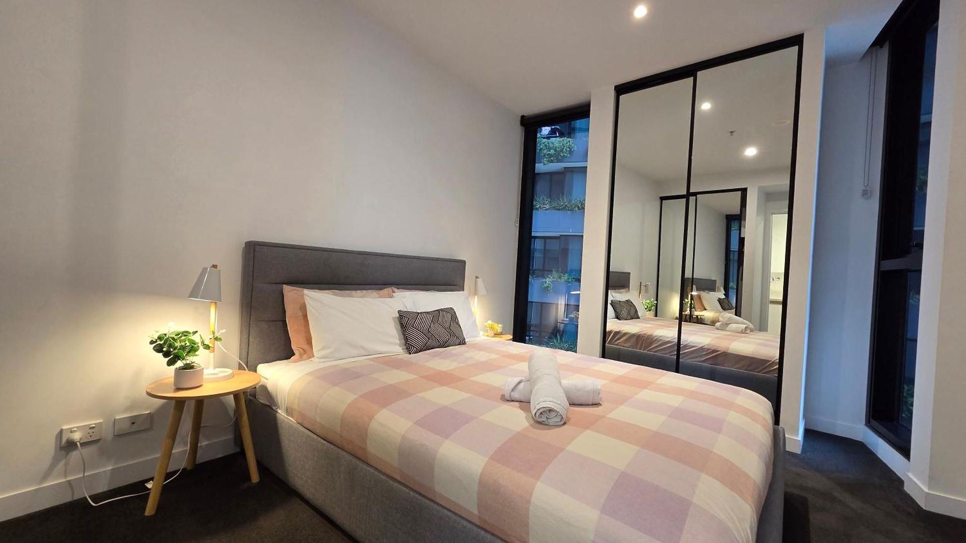 Apartment Valley Hideaway It Is A Private 2br With Pool And Gym