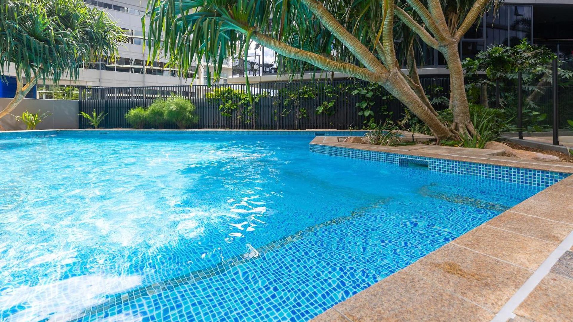 Apartment 31f Premium 3br Skyline River Views One Brisbane