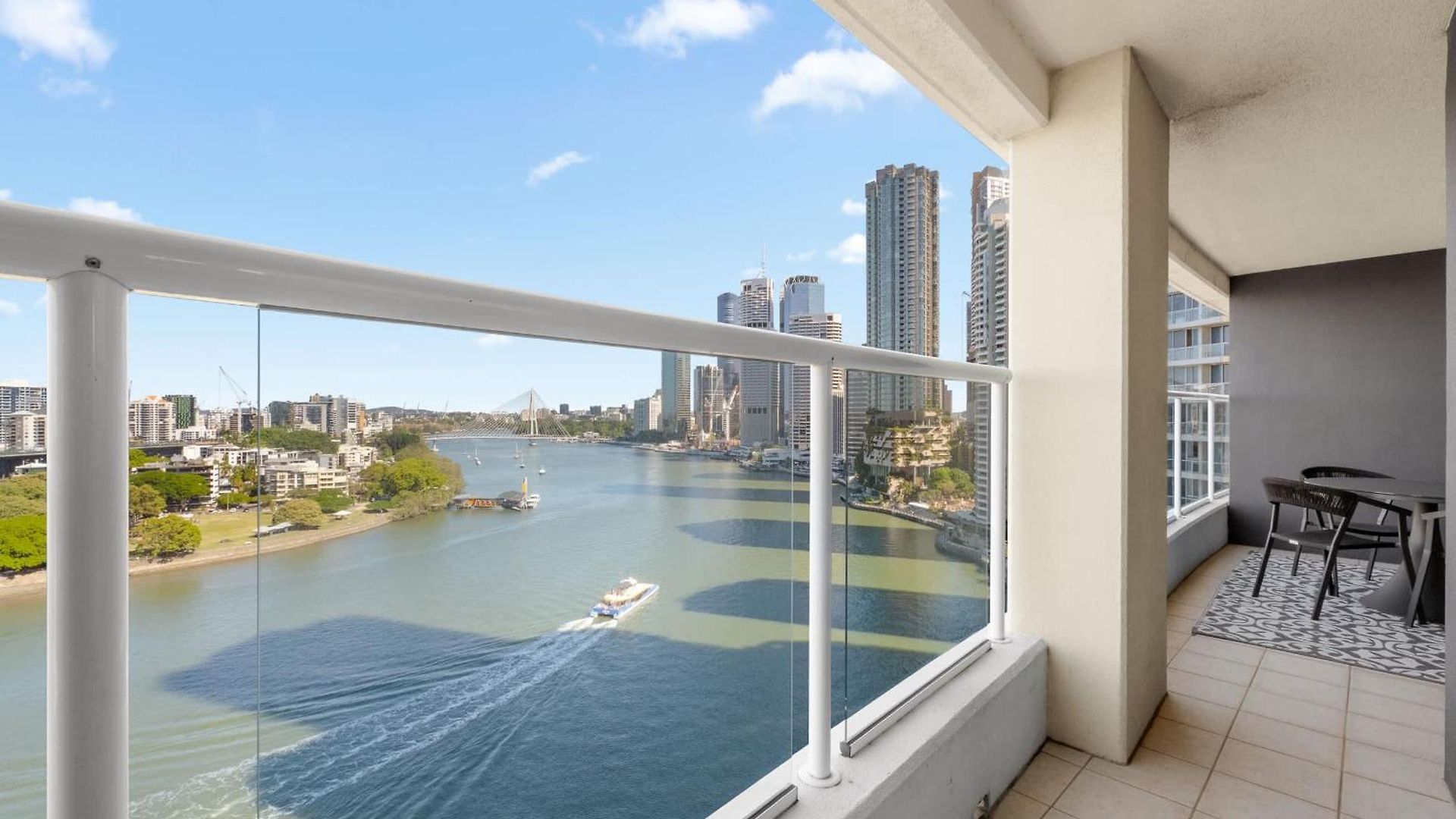 Apartment Oasis 2bed-1bath-1car-views Brisbane