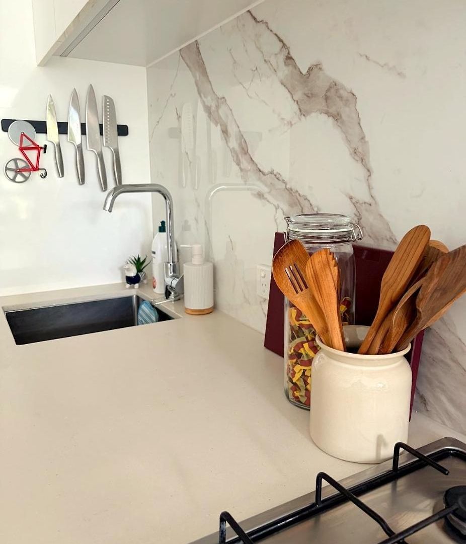 Apartment Stylish 1br With Pool & Gym *