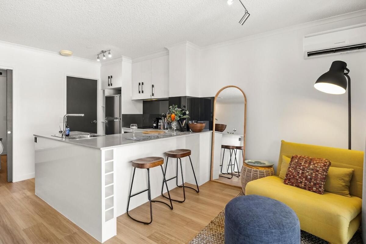 Galleries Apartments, 1 Bed, Parking, Balcony *