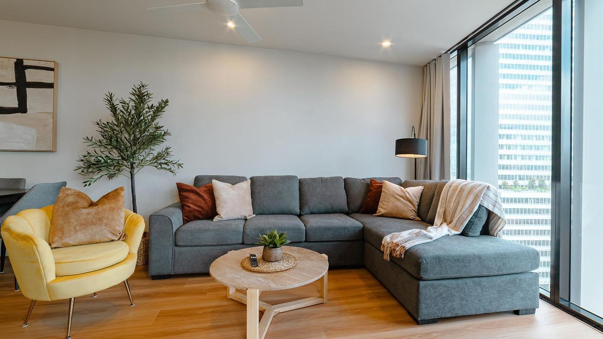 Apartment Lux 20th Floor 2br 2bath, Infinity Pool, Gym, Wifi *