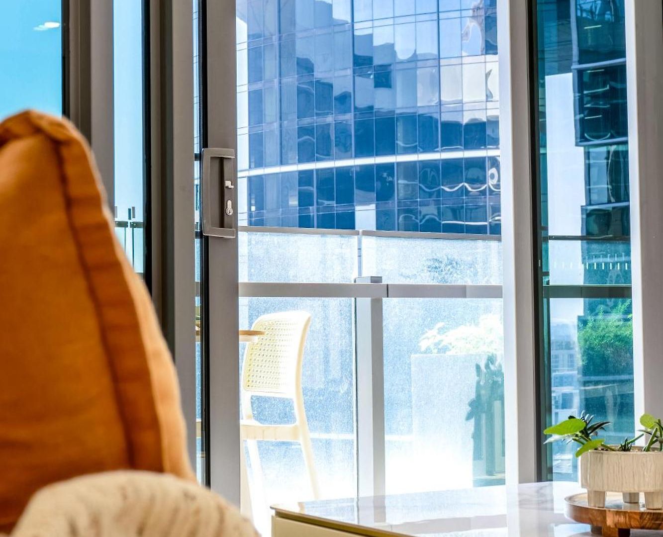 Apartment Queens Wharf Charm W/ Balcony Views - Lv 15 - *