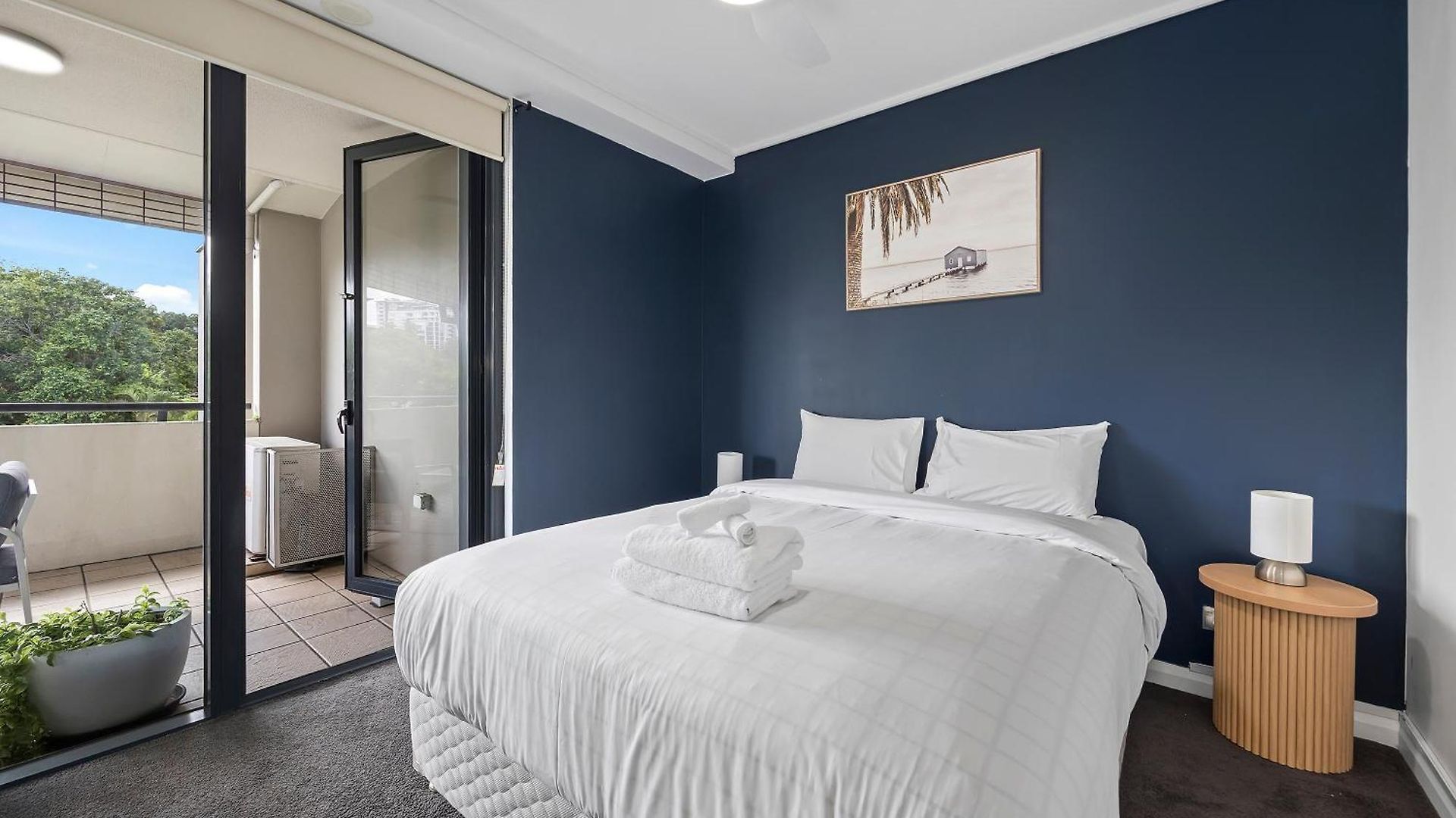 Apartment Resort-style 3br River And Hosp Parking And Pool