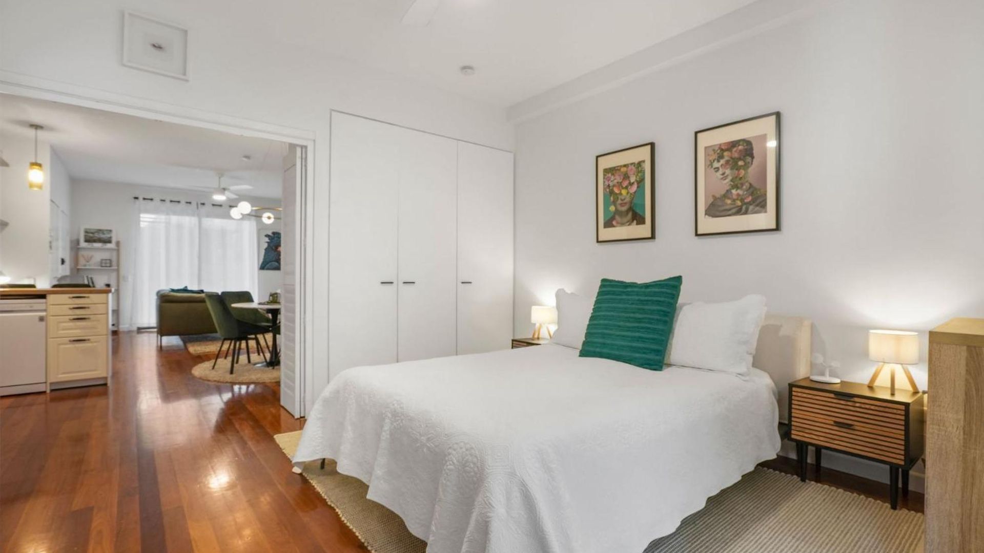 Peaceful 1-bed Near Brisbane's Heart