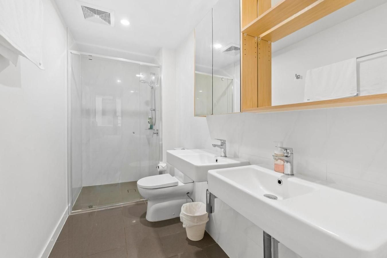 Cultural Charm - 2br In South Apartment *